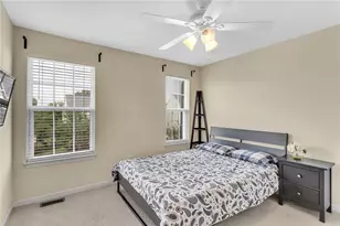 356 Sunrise Dr, Carnegie, PA 15106 - Photo 24