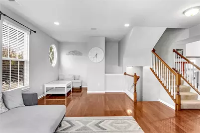 356 Sunrise Dr, Carnegie, PA 15106 - Photo 20