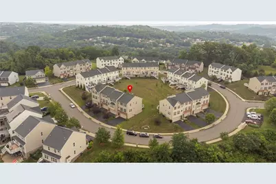 356 Sunrise Dr, Carnegie, PA 15106 - Photo 36