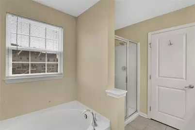 356 Sunrise Dr, Carnegie, PA 15106 - Photo 30