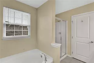 356 Sunrise Dr, Carnegie, PA 15106 - Photo 30