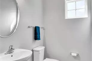 356 Sunrise Dr, Carnegie, PA 15106 - Photo 22