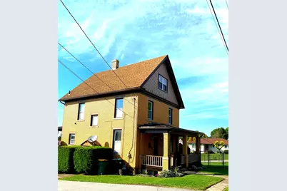 417 E 3rd Ave, Derry Boro, PA 15627 - Photo 2