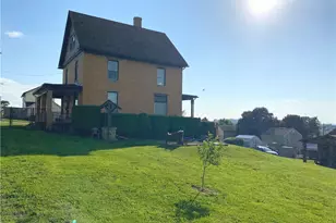 417 E 3rd Ave, Derry Boro, PA 15627 - Photo 44