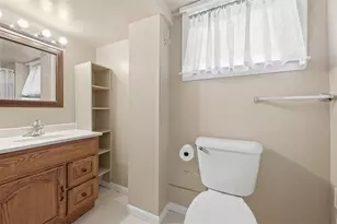 345 Roosevelt Ave, McKees Rocks, PA 15136 - Photo 32