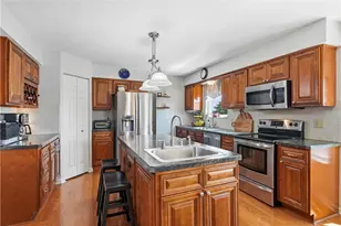 177 Markwood Dr, Cecil, PA 15317 - Photo 14
