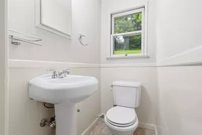 1037 Osage Dr, Pittsburgh, PA 15235 - Photo 14