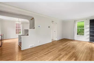 1037 Osage Dr, Pittsburgh, PA 15235 - Photo 4