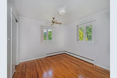 107 Longvue Dr, Harmony Boro, PA 16037 - Photo 16