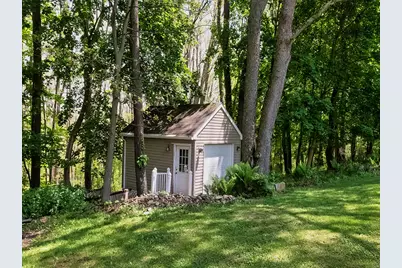 107 Longvue Dr, Harmony Boro, PA 16037 - Photo 42