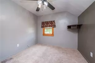 5333 Spring Valley, Pittsburgh, PA 15236 - Photo 32