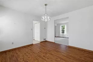 402 Monmouth Dr, Cranberry Township, PA 16066 - Photo 26