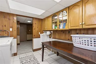 390 Roosevelt Ave, Stowe Township, PA 15136 - Photo 30