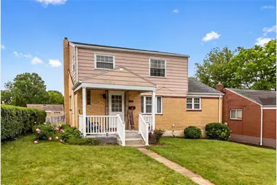 390 Roosevelt Avenue, Stowe Township, PA 15136 - Photo 2