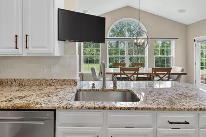 8909 Bella Danyelle Ct, South Fayette, PA 15017 - Photo 12