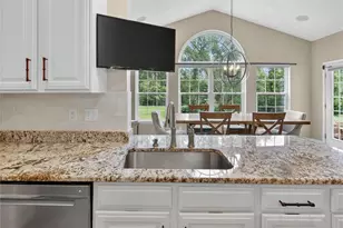 8909 Bella Danyelle Ct, South Fayette, PA 15017 - Photo 12