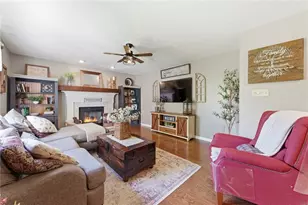 345 Glencove Dr, Allegheny Township, PA 15068 - Photo 20