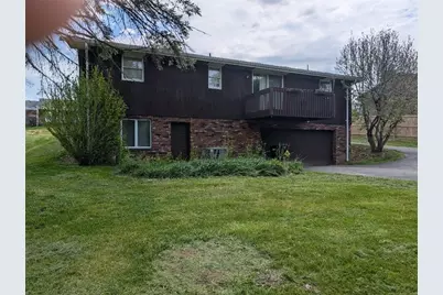 211 Laddie, Washington, PA 15301 - Photo 2