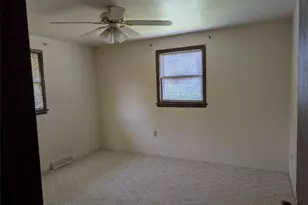 211 Laddie, Washington, PA 15301 - Photo 8