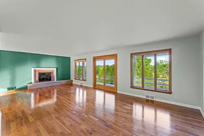 2635 Fairgreen Drive, Pittsburgh, PA 15241 - Photo 4