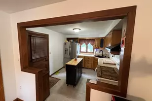 558 1st St, Leechburg Boro, PA 15656 - Photo 6