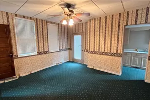 983 3rd St, Beaver, PA 15009 - Photo 8