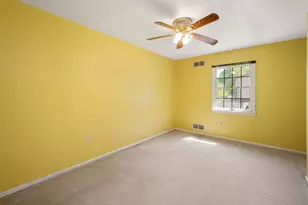 6310 Betsy Dr, Bethel Park, PA 15102 - Photo 10
