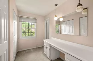 6310 Betsy Dr, Bethel Park, PA 15102 - Photo 18