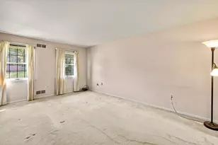 6310 Betsy Dr, Bethel Park, PA 15102 - Photo 16