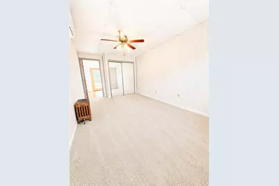 416 Grant St, Centerville, PA 15358 - Photo 12
