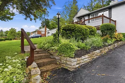 2621 Milford Dr, Bethel Park, PA 15102 - Photo 4