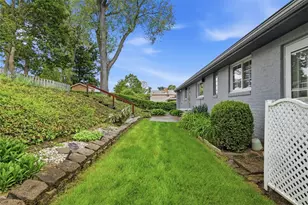 2621 Milford Dr, Bethel Park, PA 15102 - Photo 44