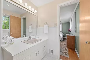 2621 Milford Dr, Bethel Park, PA 15102 - Photo 22