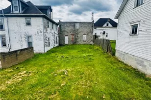 162 W Franklin St, Franklin Township, PA 15370 - Photo 10
