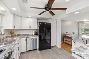 1823 Droz Ave, Economy, PA 15003 - Photo 12