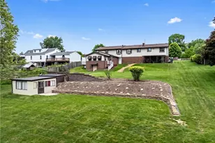 1823 Droz Ave, Economy, PA 15003 - Photo 4