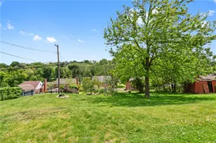 5339 Highgrove Rd, Pittsburgh, PA 15236 - Photo 24
