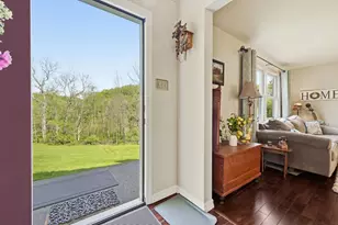 388 Willoughby Run Rd, New Sewickley Township, PA 15074 - Photo 4