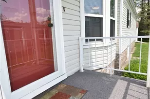 464 Canterbury Cir, Collier Township, PA 15106 - Photo 4