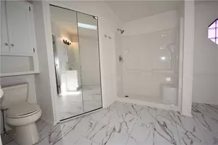 464 Canterbury Cir, Collier Township, PA 15106 - Photo 16