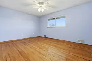 203 Clover Dr, Elizabeth Twp/Boro, PA 15037 - Photo 24