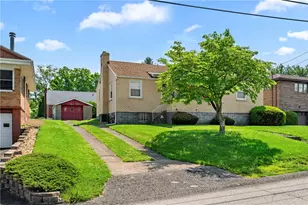 210 Margaret Ave, Hempfield Township, PA 15644 - Photo 2