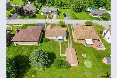 210 Margaret Ave, Hempfield Township, PA 15644 - Photo 28