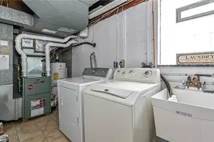 101 Upper Dr, Ross Twp, PA 15214 - Photo 20