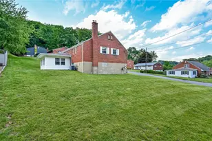 101 Upper Dr, Ross Twp, PA 15214 - Photo 24