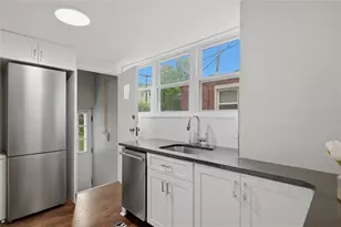 1689 Jancey St, Pittsburgh, PA 15206 - Photo 12