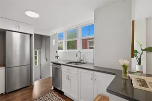 1689 Jancey St, Pittsburgh, PA 15206 - Photo 14