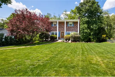 144 Brookdale Circle, Peters Township, PA 15317 - Photo 2