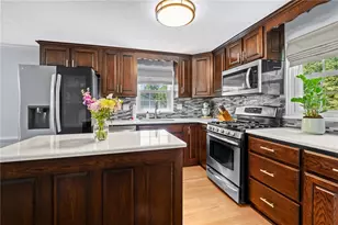 144 Brookdale Cir, Peters Township, PA 15317 - Photo 10