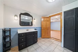 315 Walnut St, Greensboro, PA 15338 - Photo 20